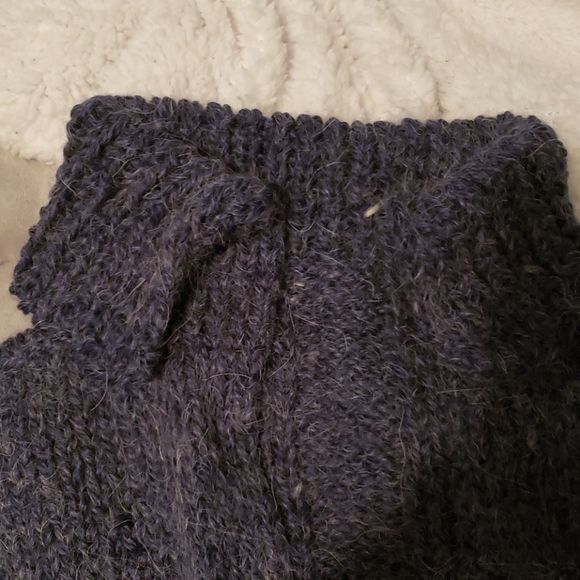 Sweater vest - Picture 2 of 3